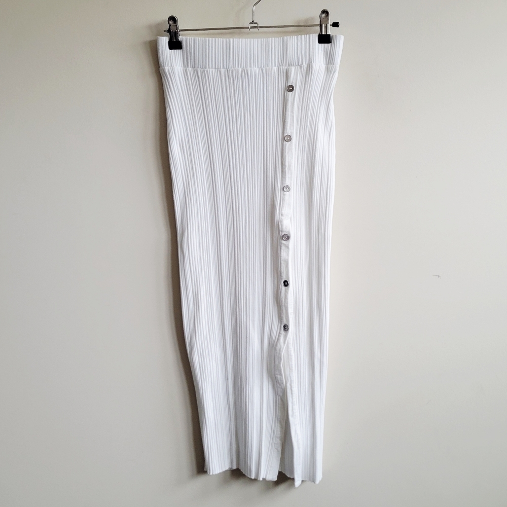 The Range Wave Rib Button-Up‎ Skirt -White - Picture 6 of 10